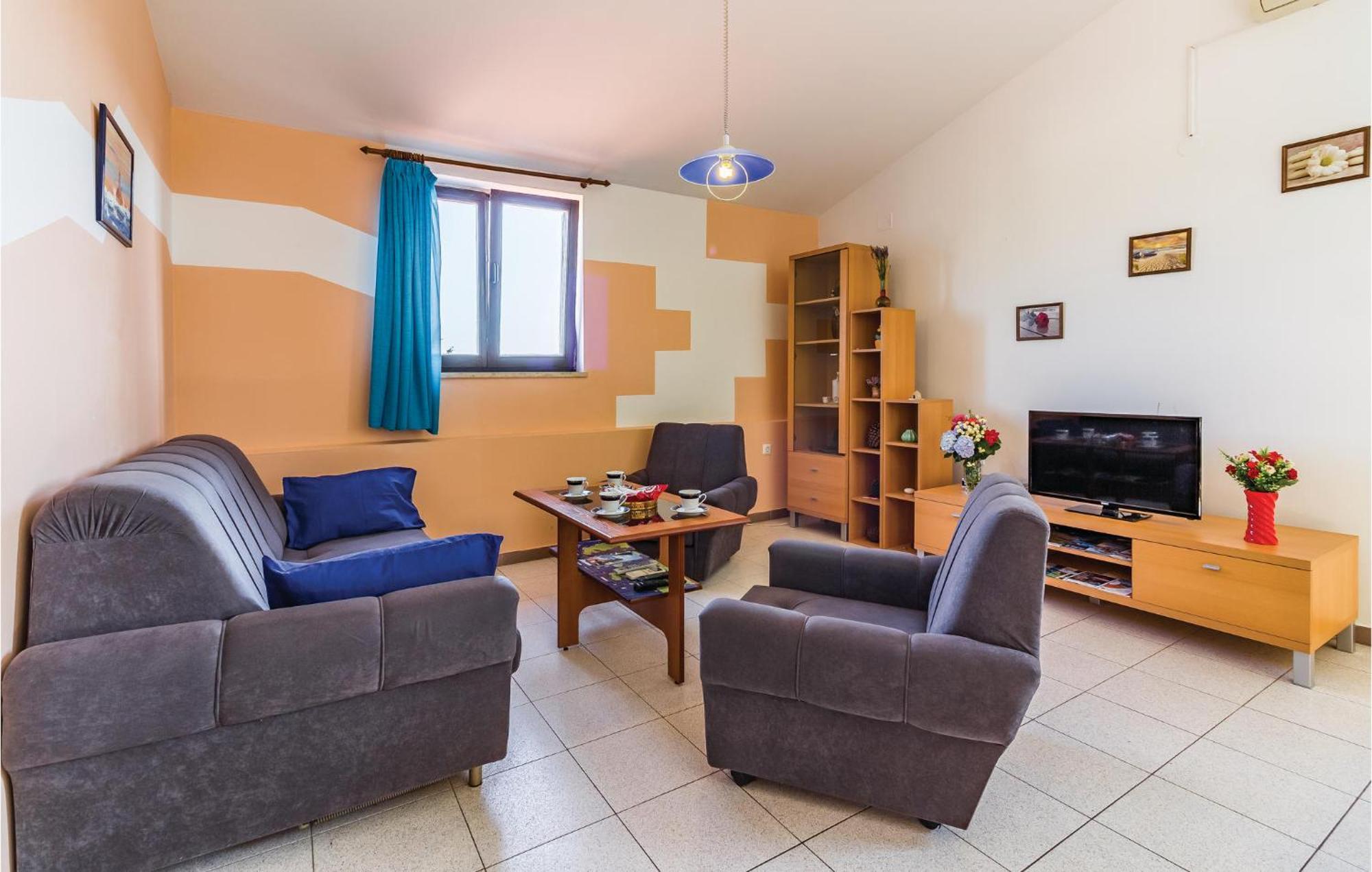 2 Bedroom Awesome Apartment In วิงกุรัน ภายนอก รูปภาพ