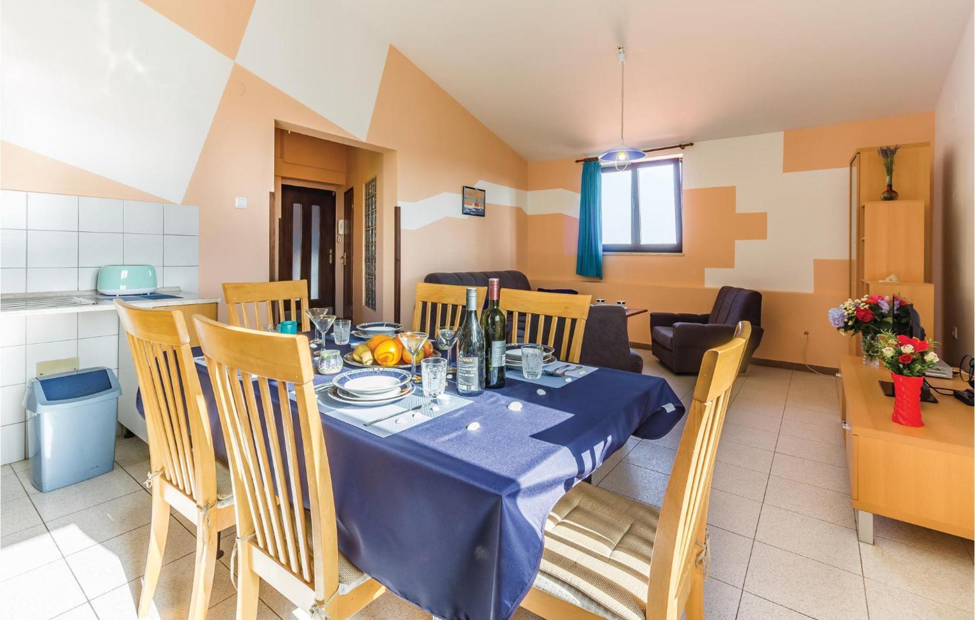 2 Bedroom Awesome Apartment In วิงกุรัน ภายนอก รูปภาพ